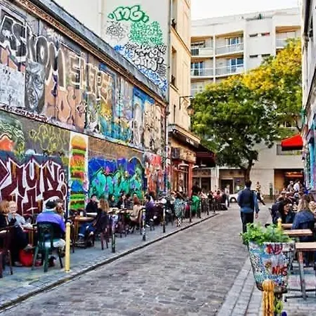 New Design & Large 1 Bdr - Montmartre 18 * Parigi